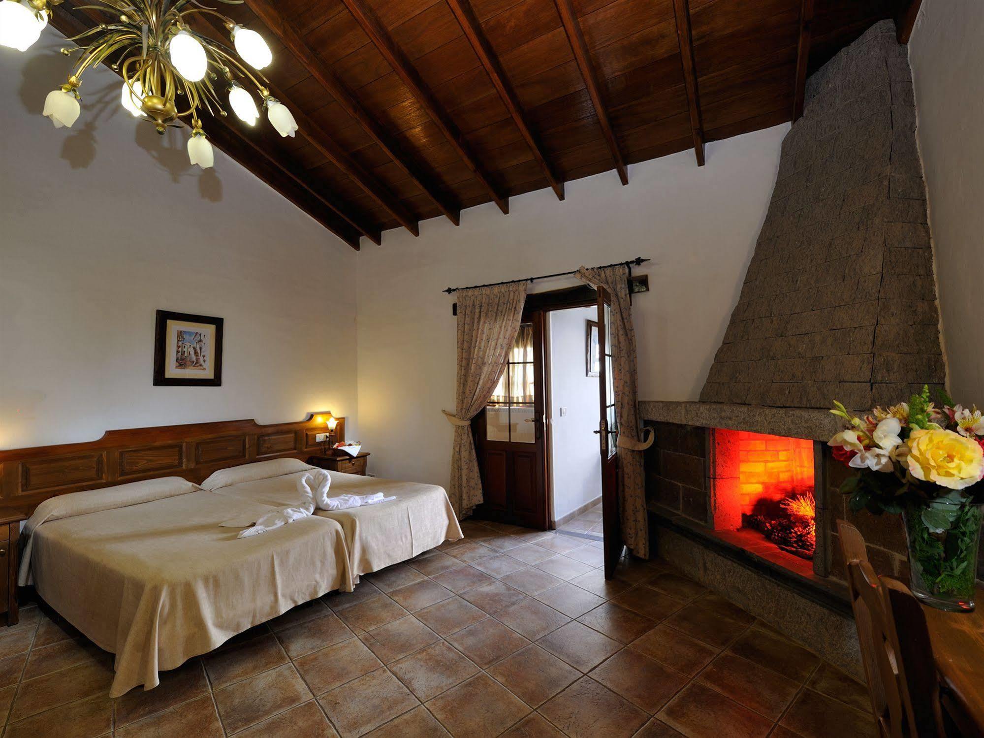 El Nogal Hotel Boutique & Spa วิลาฟลอร์ ภายนอก รูปภาพ