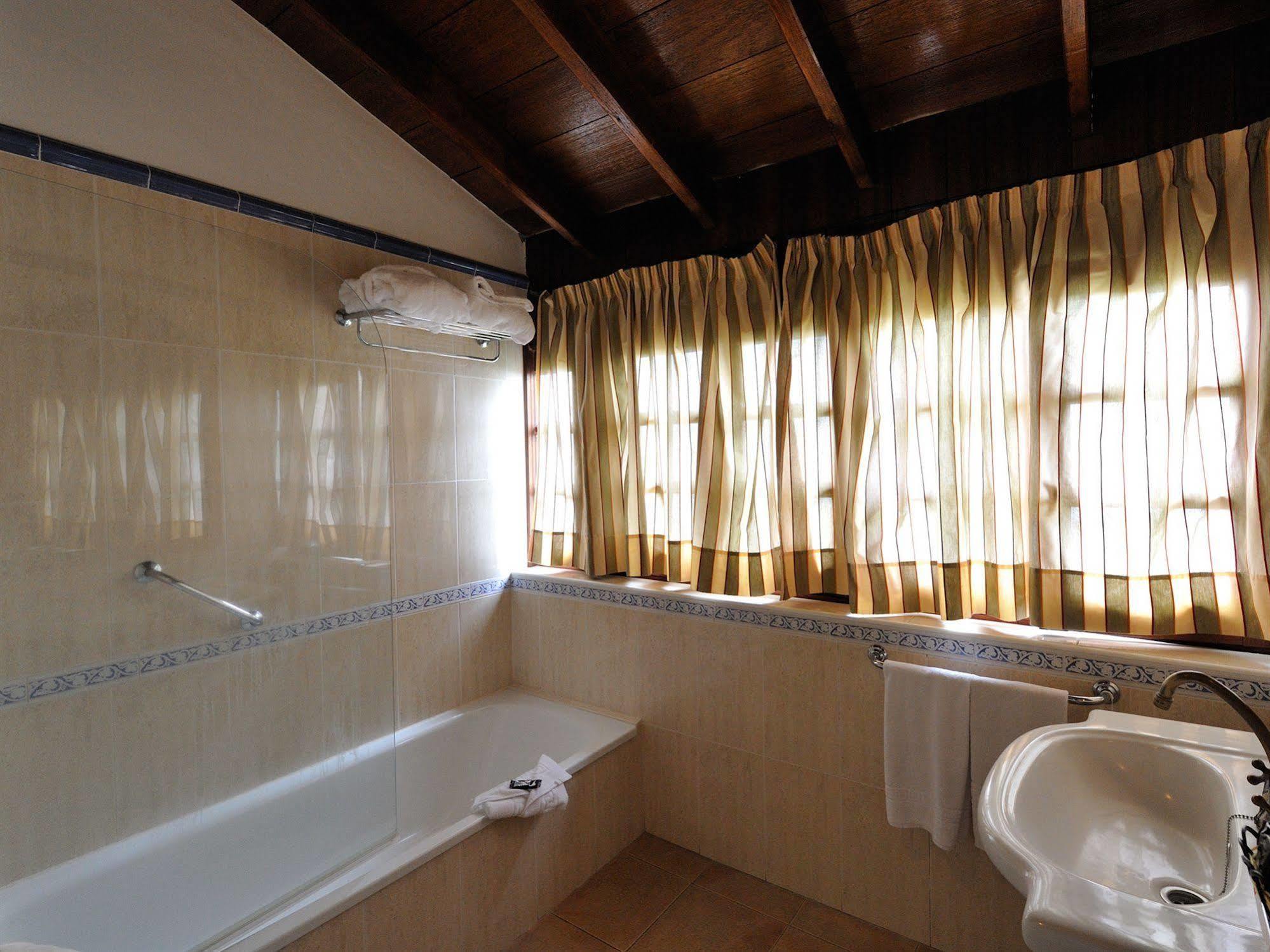 El Nogal Hotel Boutique & Spa วิลาฟลอร์ ภายนอก รูปภาพ