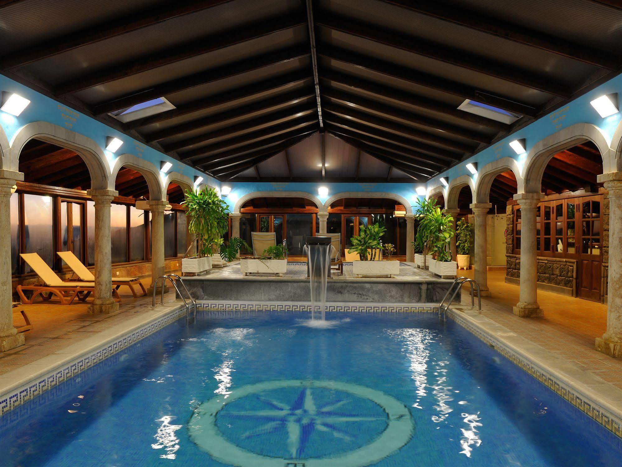El Nogal Hotel Boutique & Spa วิลาฟลอร์ ภายนอก รูปภาพ