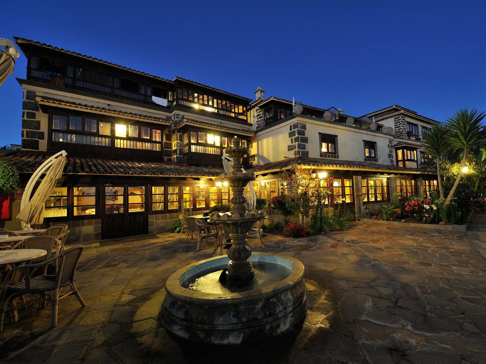 El Nogal Hotel Boutique & Spa วิลาฟลอร์ ภายนอก รูปภาพ